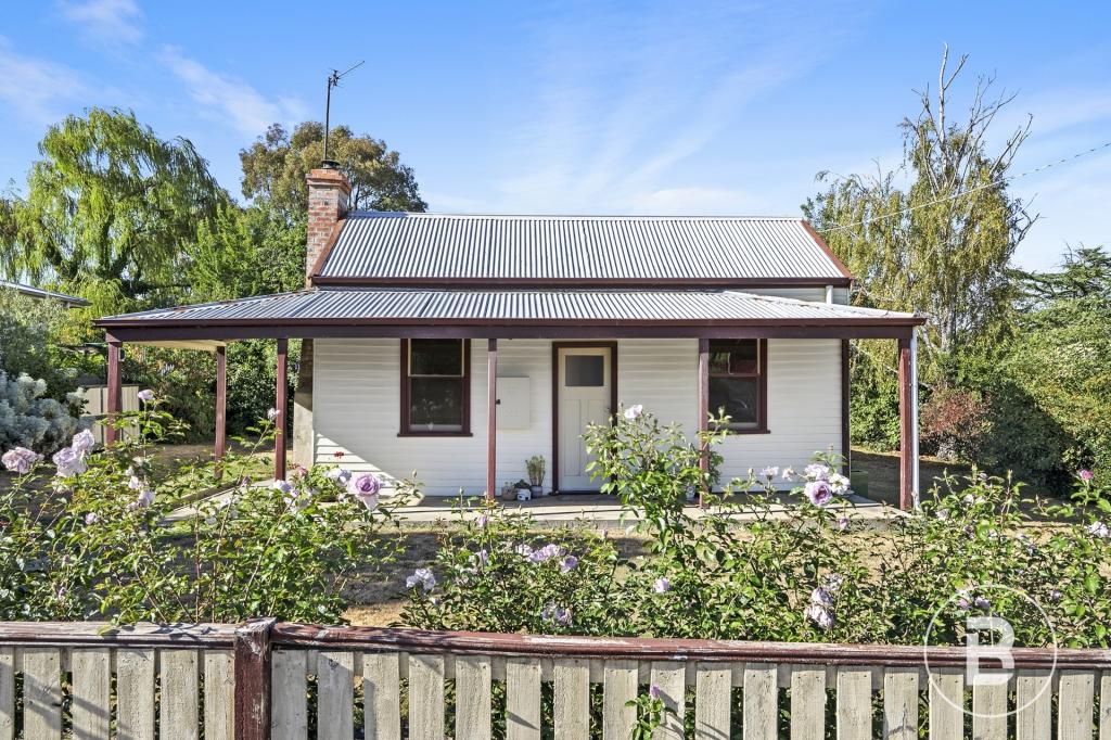 11 Stuart St, Beaufort, VIC 3373