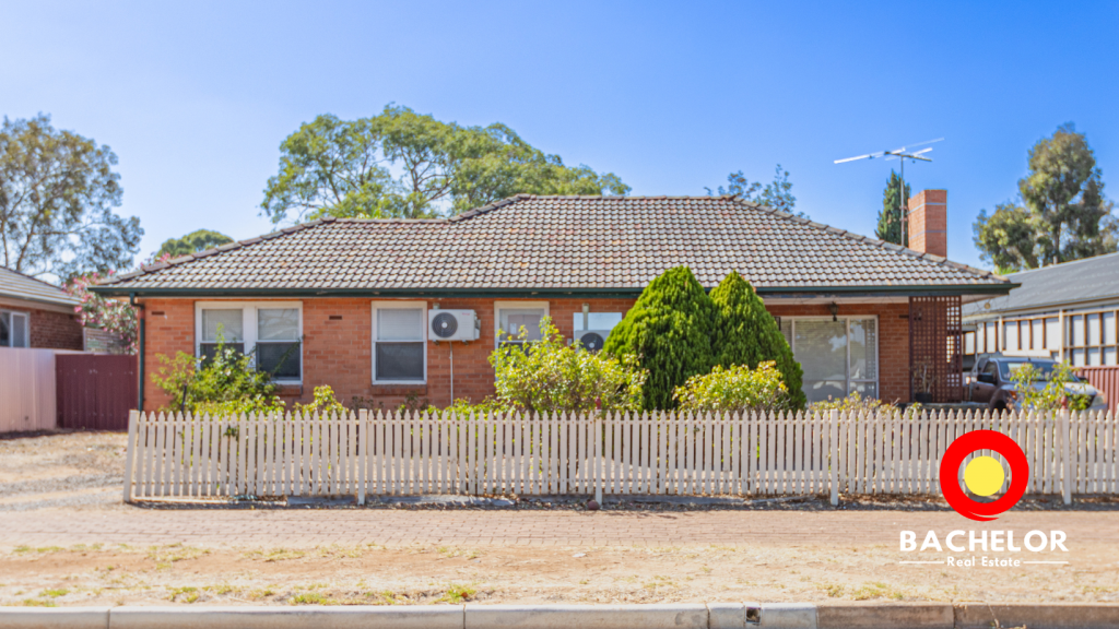 124 Woodford Rd, Elizabeth North, SA 5113