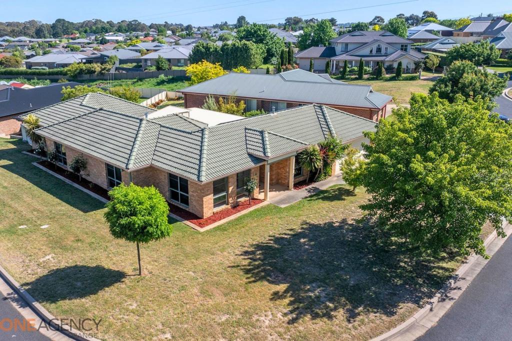 13 Tinnock Pl, Orange, NSW 2800