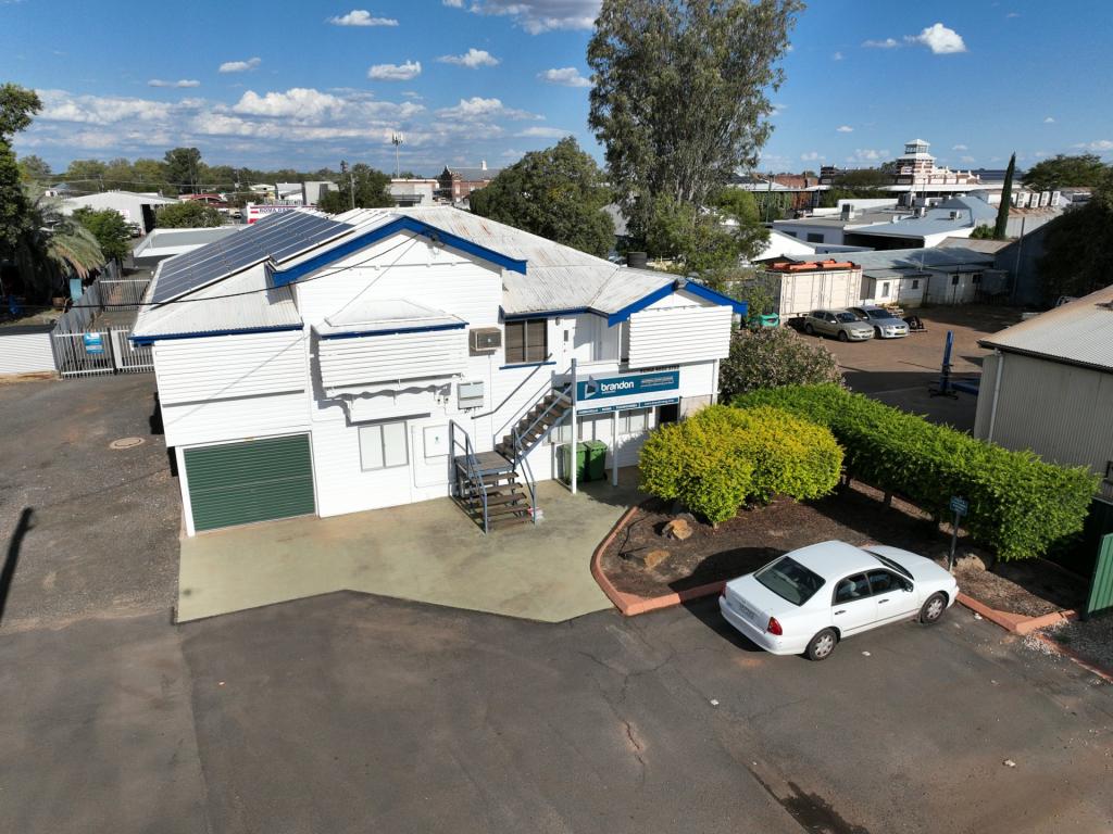 24 Quintin St, Roma, QLD 4455