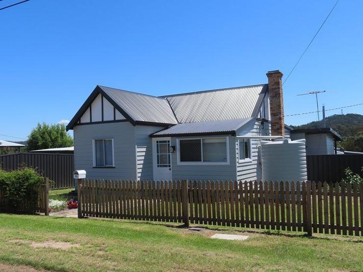 90 SUGARLOAF RD, STANTHORPE, QLD 4380