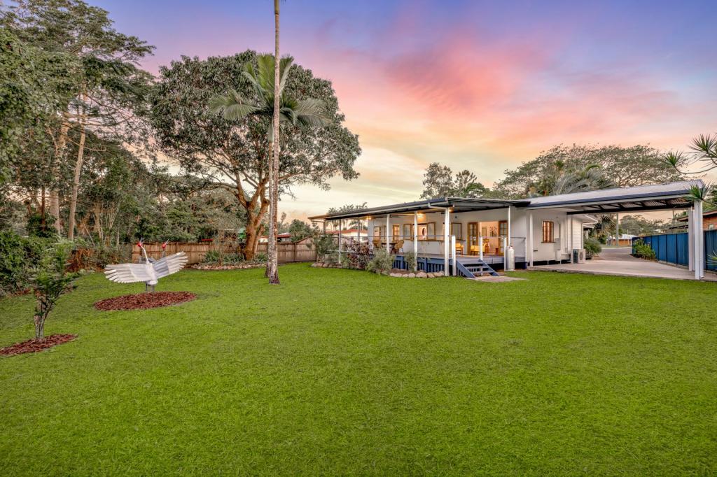 6 Balzer Cl, Whitfield, QLD 4870