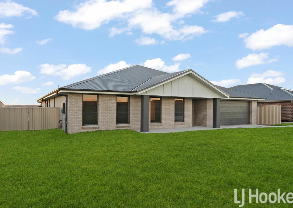 245 Lawrence Dr, Kelso, NSW 2795