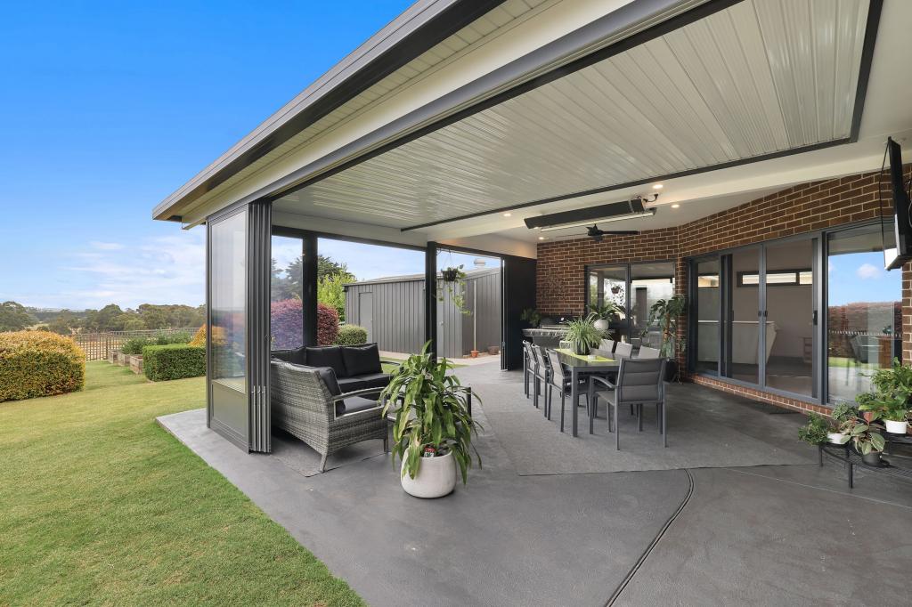 24 Parkside Cl, Leongatha, VIC 3953