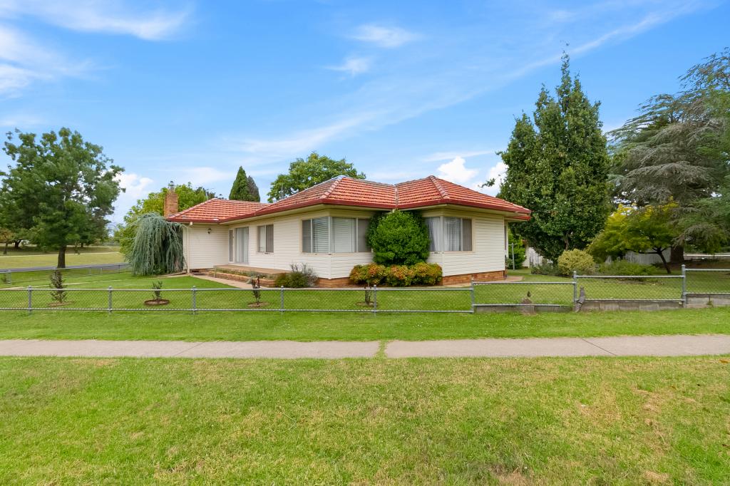 10 King St, Uralla, NSW 2358