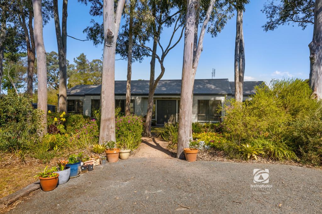 13 Broadlands Rd, Metung, VIC 3904