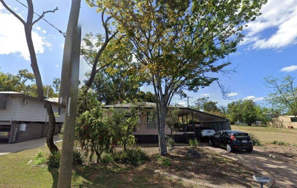 34 Flinders Dr, Moranbah, QLD 4744