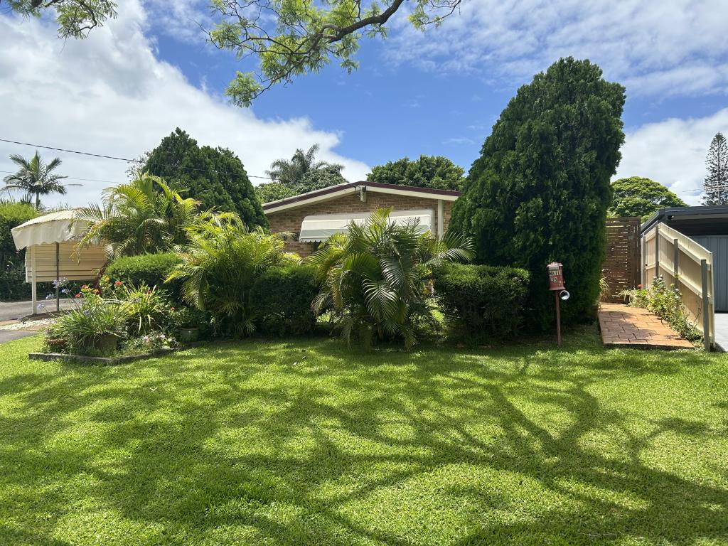 154 Cane St, Redland Bay, QLD 4165