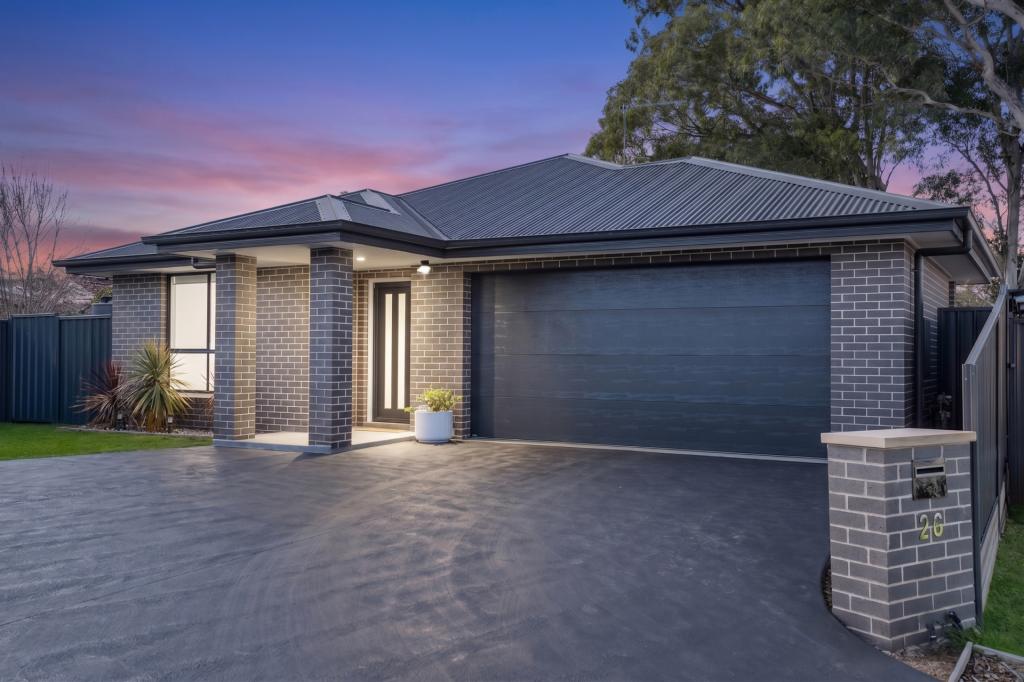 26 FOTHERGILL PL, TAHMOOR, NSW 2573