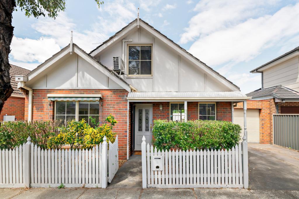 9 Lyking St, Pascoe Vale, VIC 3044