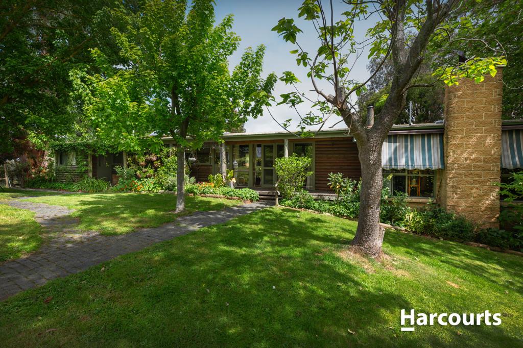 140 NANGARA RD, JINDIVICK, VIC 3818