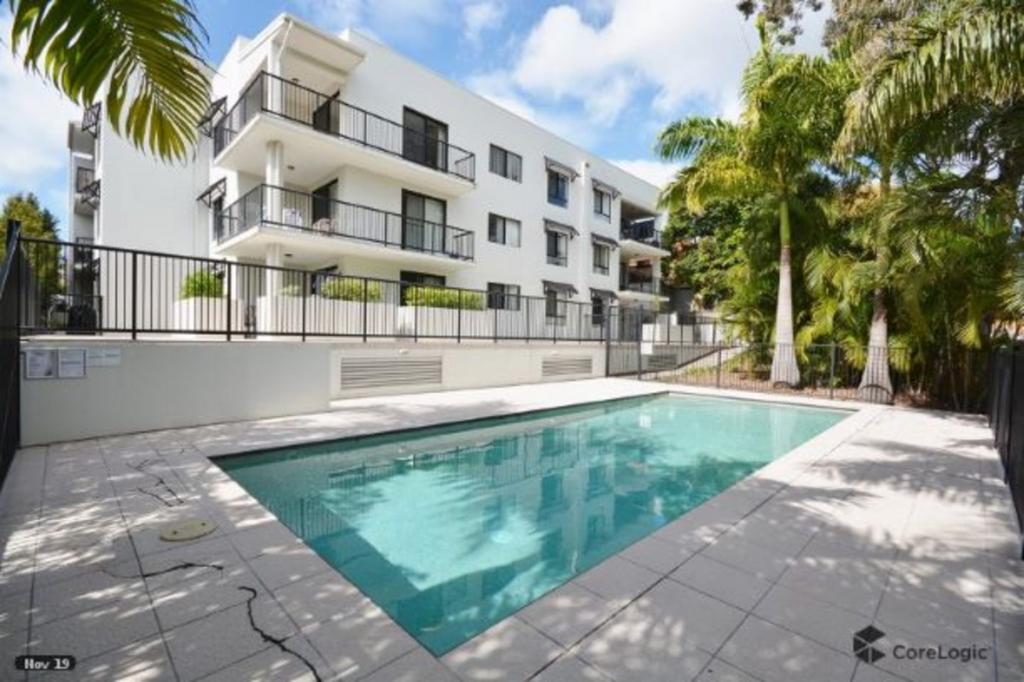 11/15-17 Lloyd St, Southport, QLD 4215