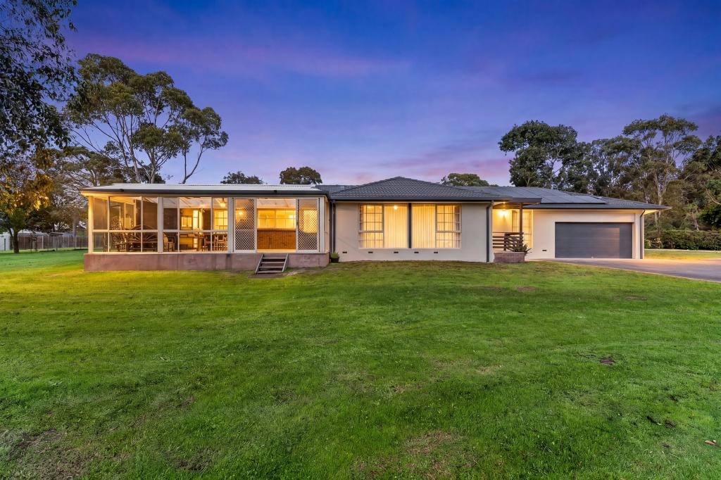 2 Kilgerron Ct, Narre Warren South, VIC 3805