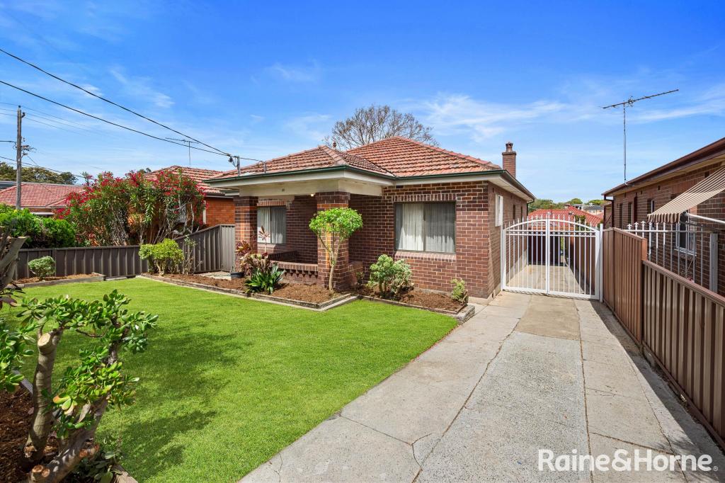 37 Caroline St, Kingsgrove, NSW 2208