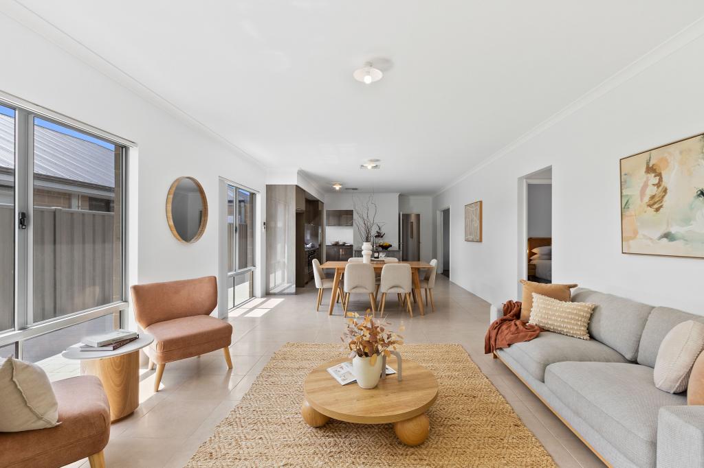 37 Forever Bvd, Banksia Grove, WA 6031