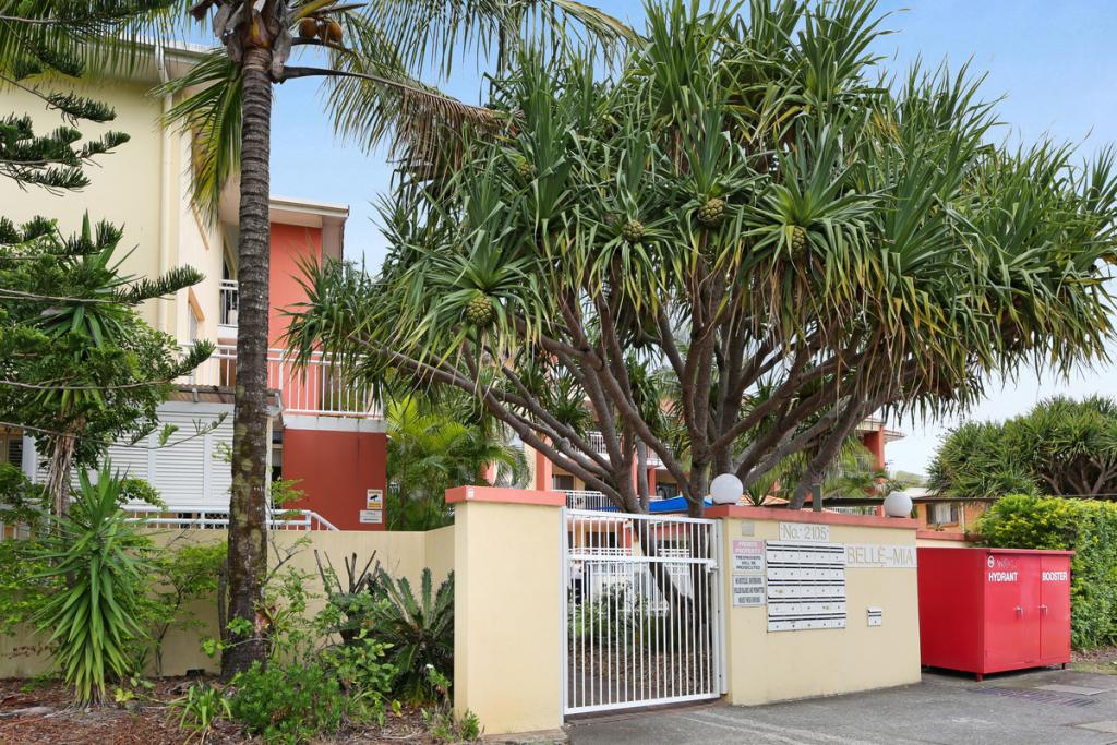 2/2103 Gold Coast Hwy, Miami, QLD 4220