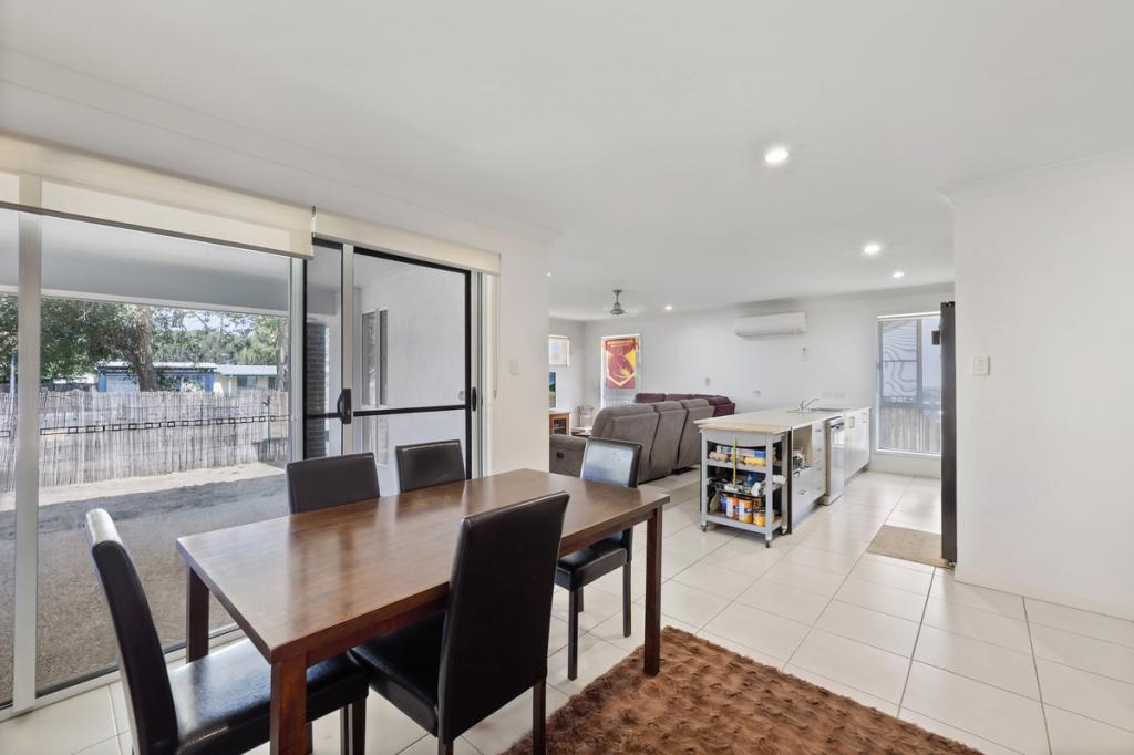 17 PEPPERTREE CRES, ANDERGROVE, QLD 4740
