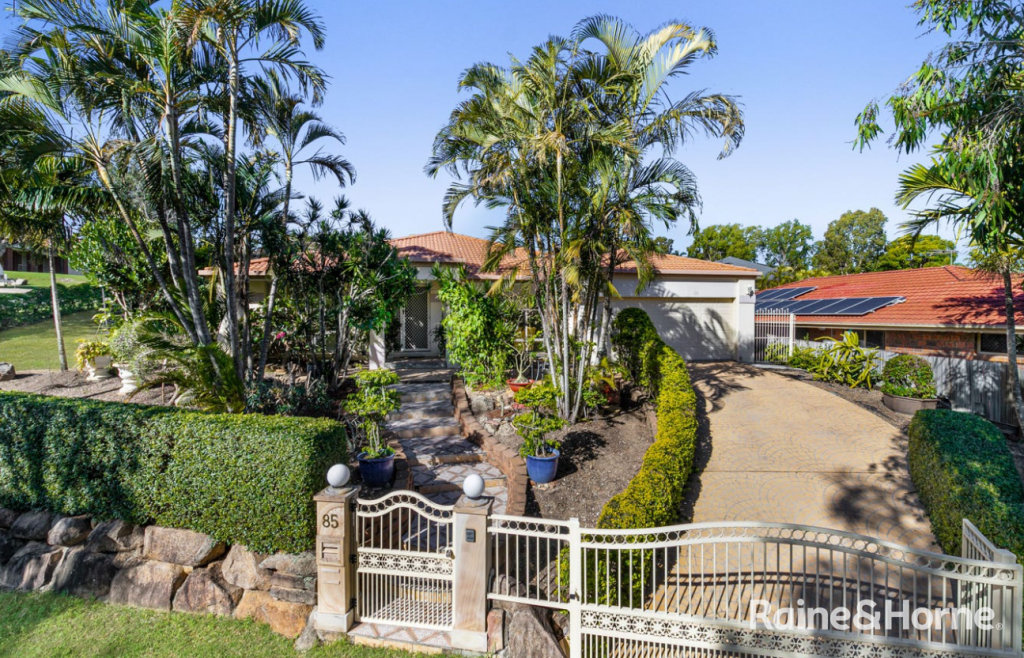 85 Avondale Rd, Sinnamon Park, QLD 4073