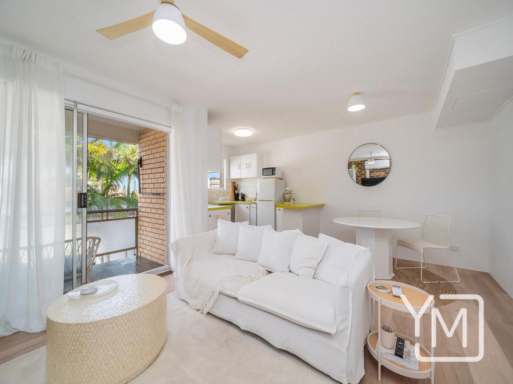 8/2 Moreton Pde, Kings Beach, QLD 4551