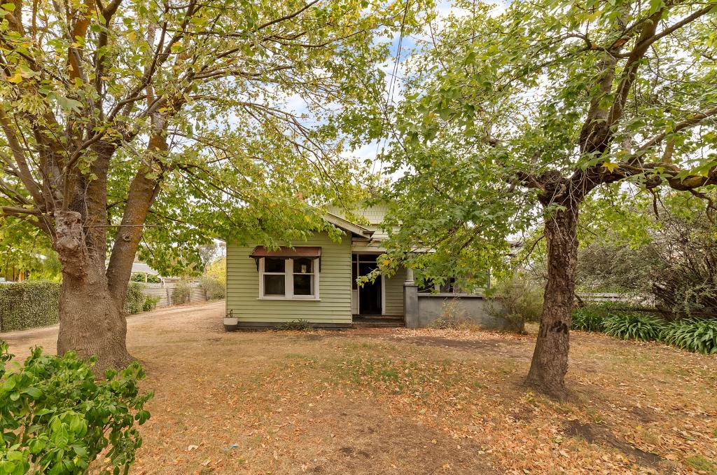 111 MILL ST, MORTLAKE, VIC 3272