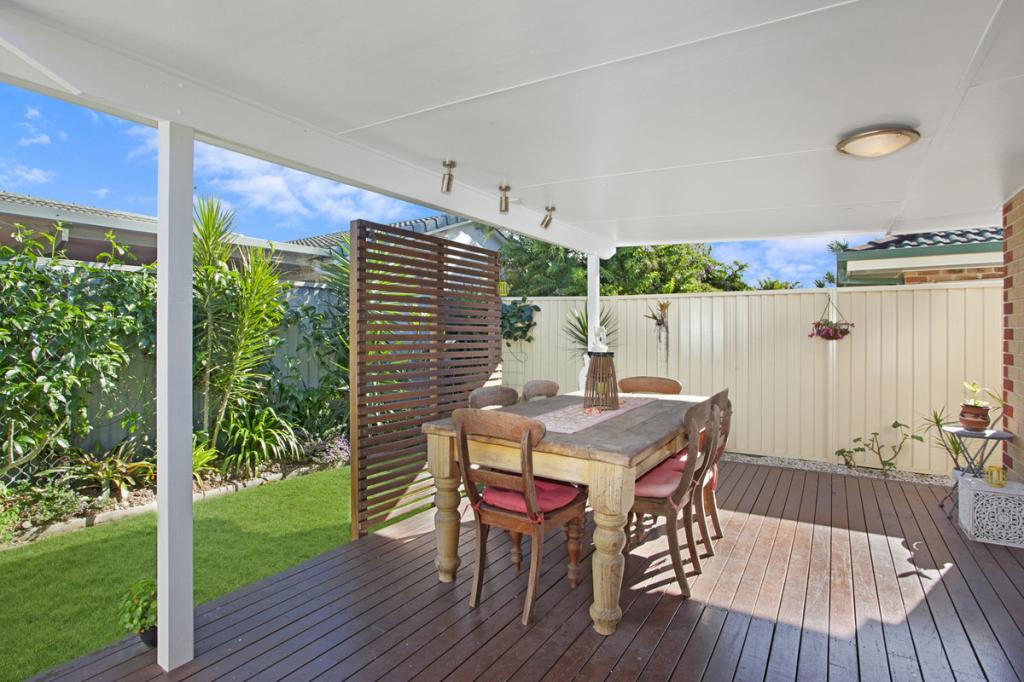 2/14 Carstens Ct, Currumbin Waters, QLD 4223