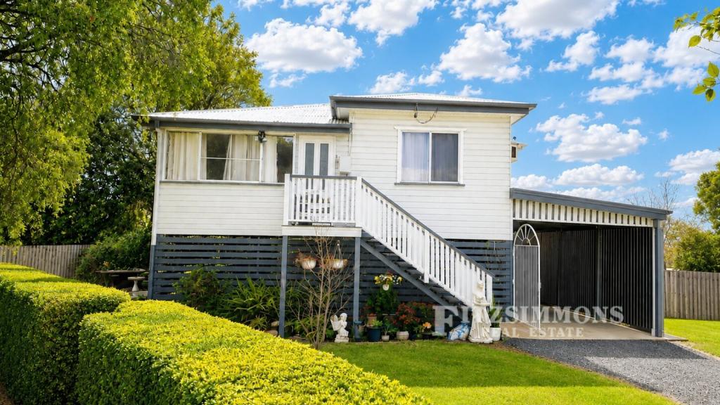 44 Charles St, Dalby, QLD 4405