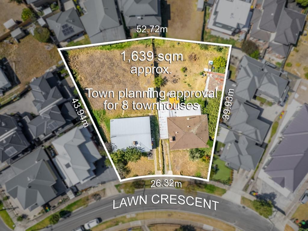 17-19 LAWN CRES, BRAYBROOK, VIC 3019