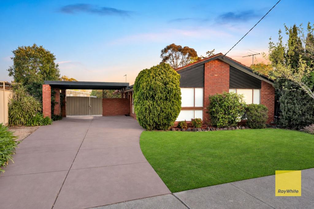 19 Lamb Gr, Hoppers Crossing, VIC 3029