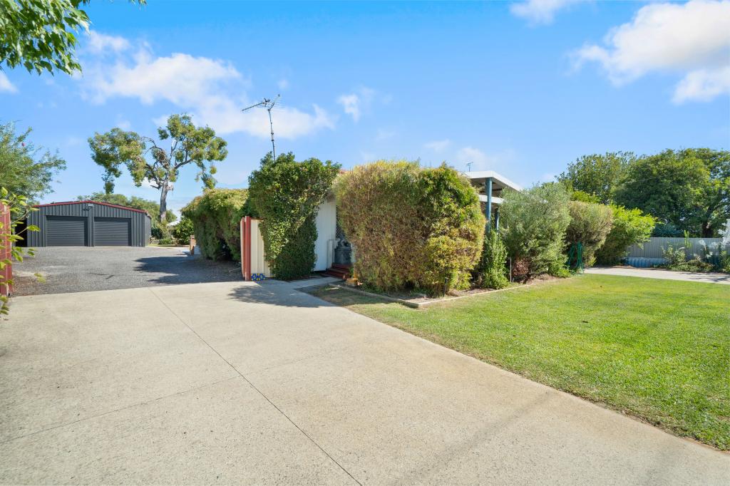 18 Birchley Rd, Coodanup, WA 6210