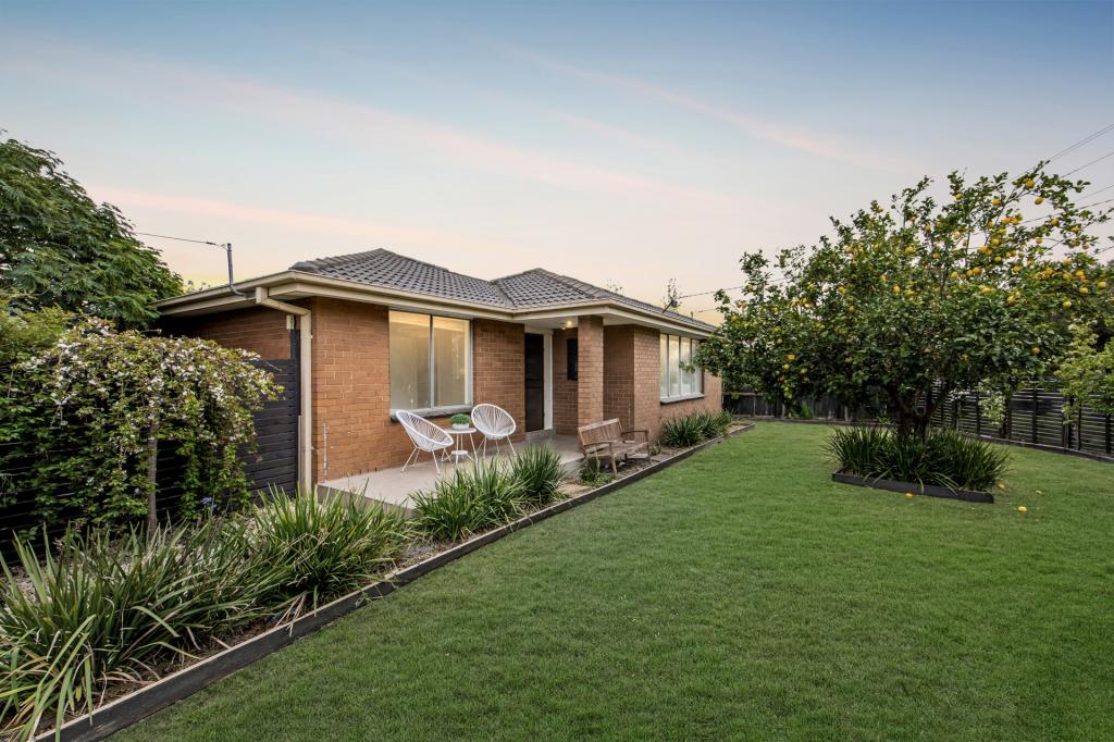 5 Warsaw Ct, Clarinda, VIC 3169