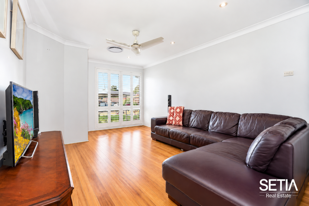 9 Teuma Pl, Glendenning, NSW 2761