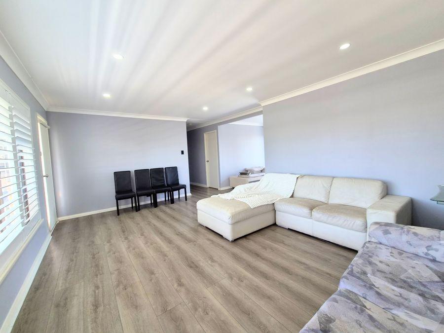 2 Grebe St, Ingleburn, NSW 2565