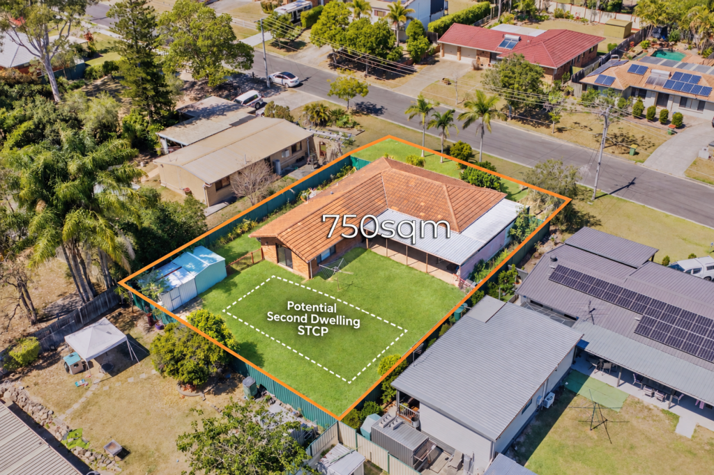 16 Grecian St, Regents Park, QLD 4118