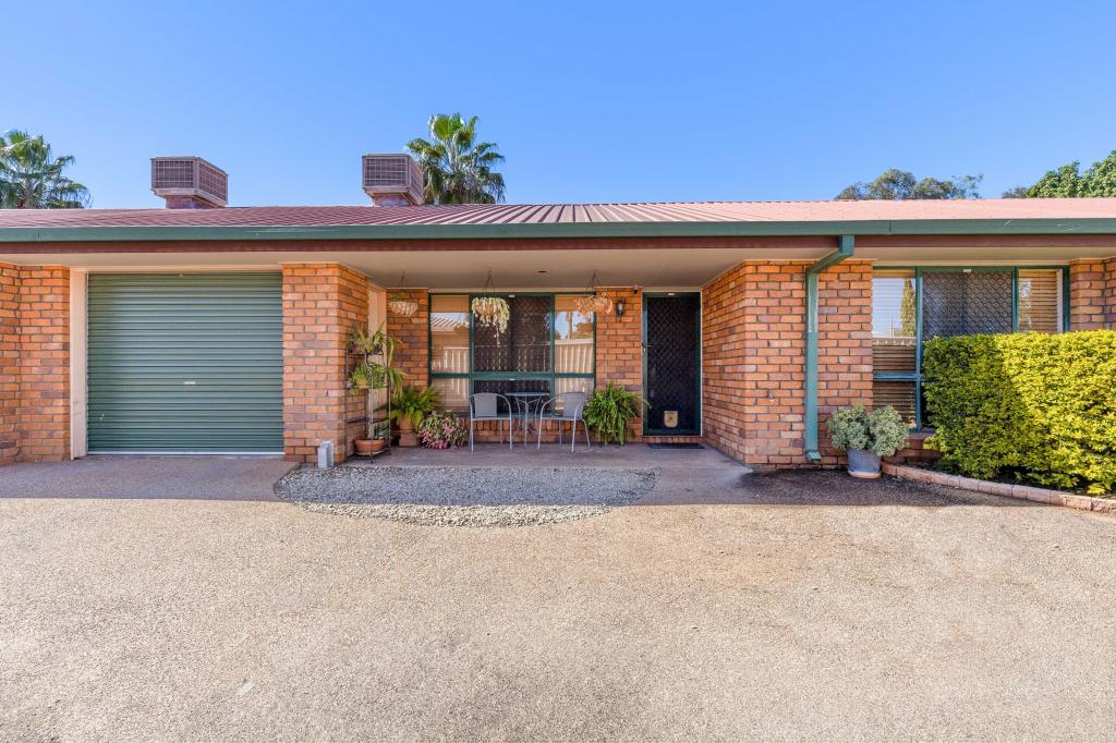 2/102 Harris St, Emerald, QLD 4720
