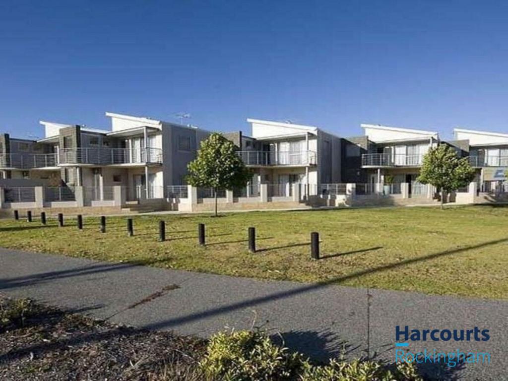 3/22 Roscoe Turn, Rockingham, WA 6168