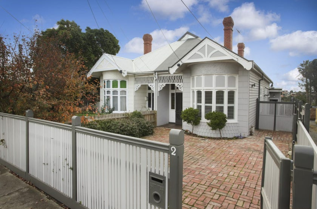 2 Ngarveno St, Moonee Ponds, VIC 3039