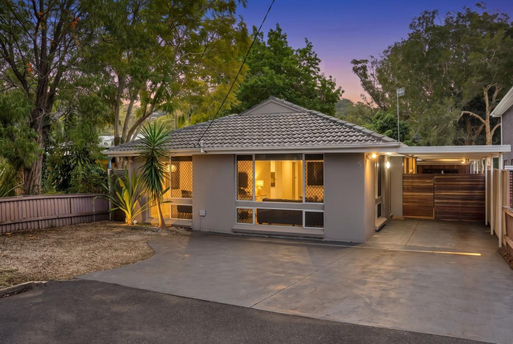 5 Stella Rd, Umina Beach, NSW 2257