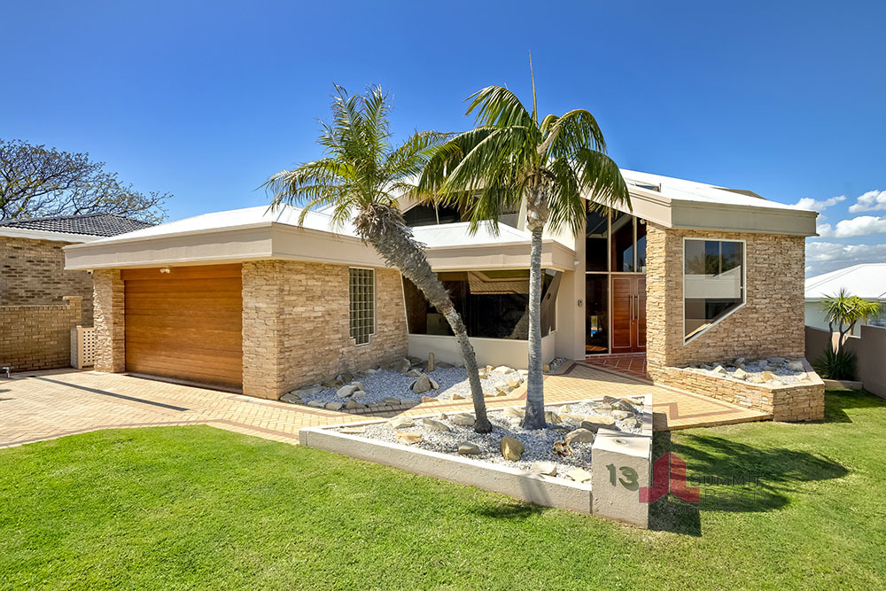 13 Roberts Cres, Bunbury, WA 6230