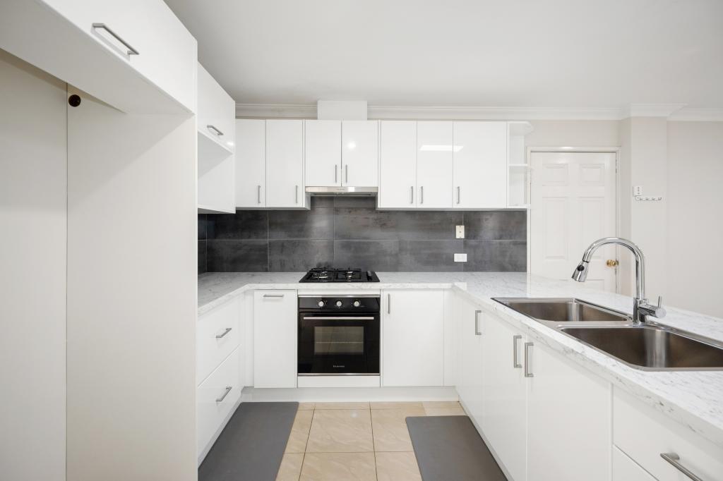 17 Sunco Pde, Canning Vale, WA 6155
