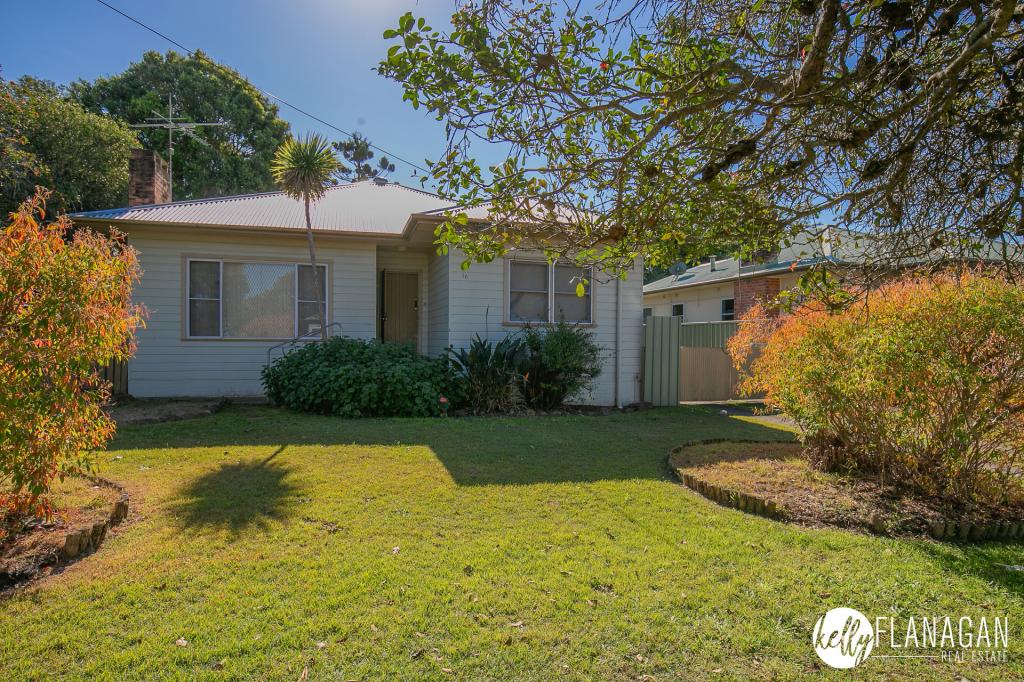 16 Clarence Ryan Ave, West Kempsey, NSW 2440