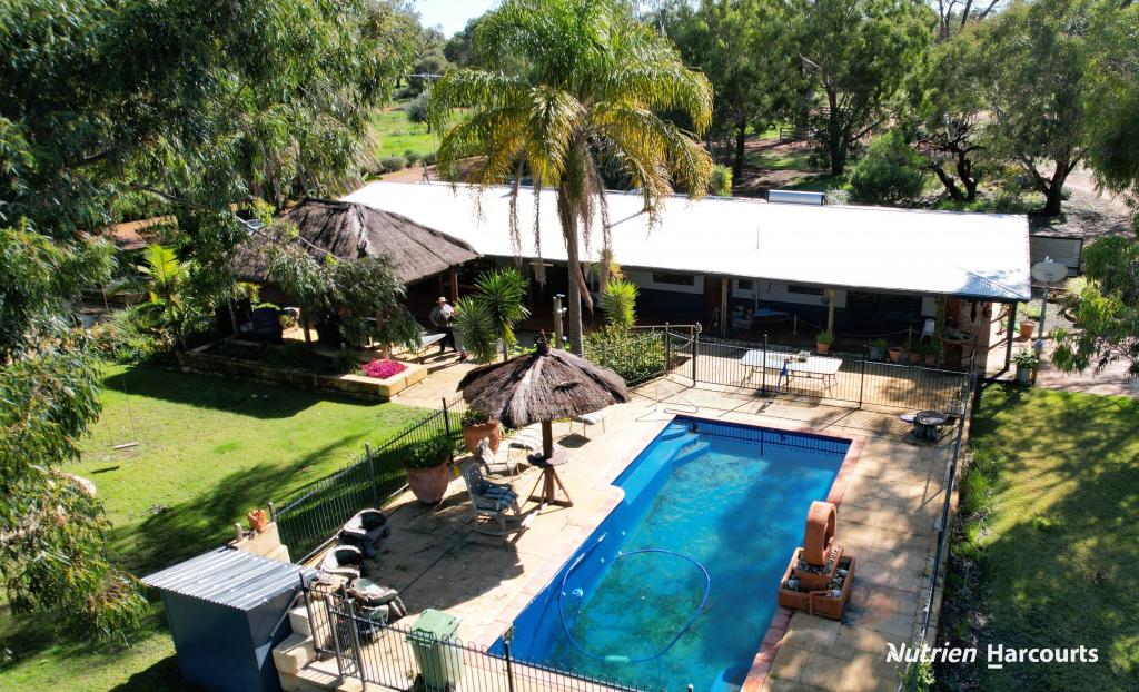 65 BARAMBA RD, KARAKIN, WA 6044