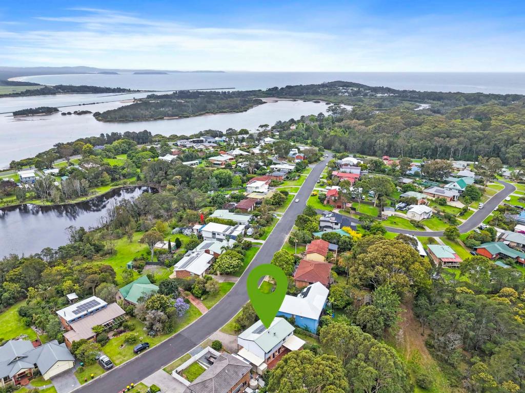 25 Dell Pde, Moruya Heads, NSW 2537