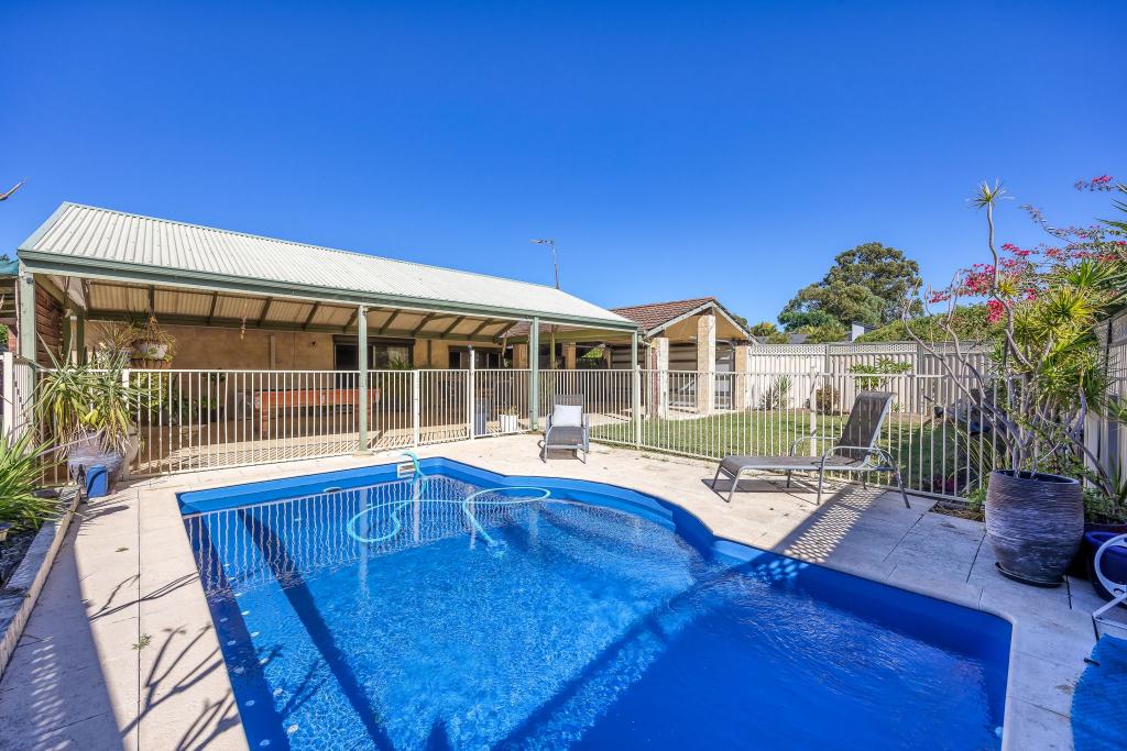 9 Talbot Dr, Kingsley, WA 6026