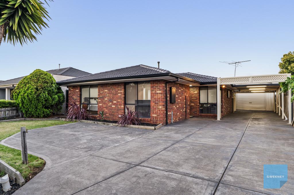 25 POLTAVA WALK, DELAHEY, VIC 3037