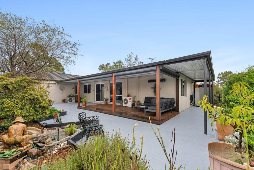 28 Paperbark Ave, Sunbury, VIC 3429