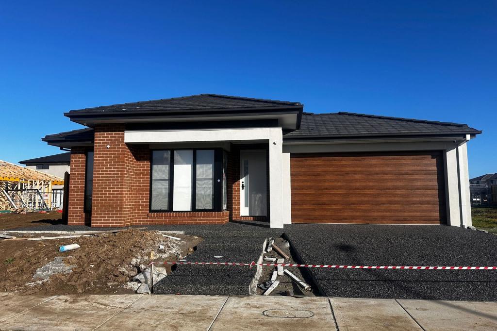50 Concerto St, Clyde, VIC 3978