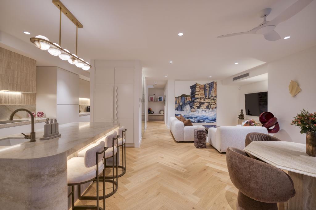 1/33 Merrimac Bvd, Broadbeach Waters, QLD 4218