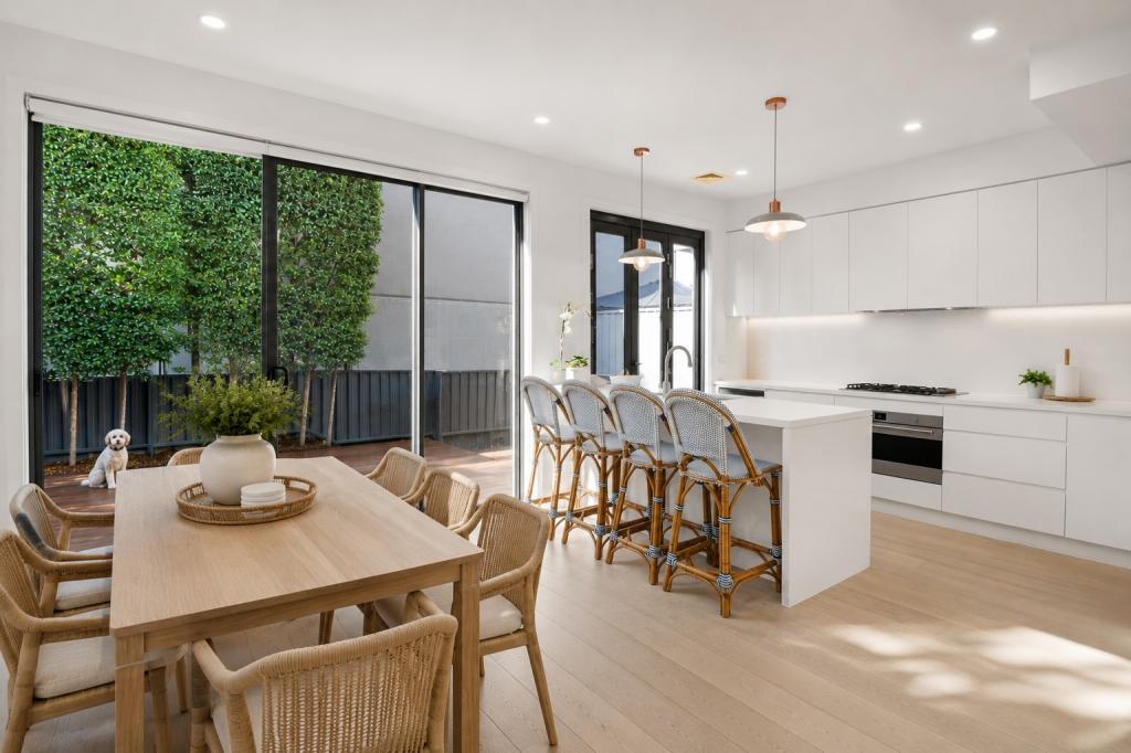 31 Lorikeet Gr, Warriewood, NSW 2102
