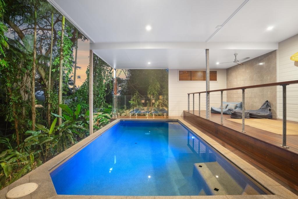 7 Bellevue Cres, Edge Hill, QLD 4870