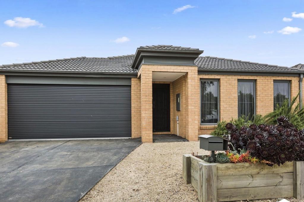 94 William Thwaites Bvd, Cranbourne North, VIC 3977